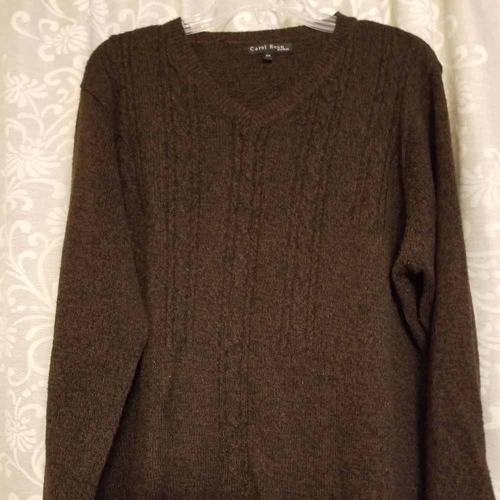 Brown looking sleeved sweater